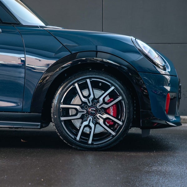 2026 MINI Cooper JCW Favoured image 5