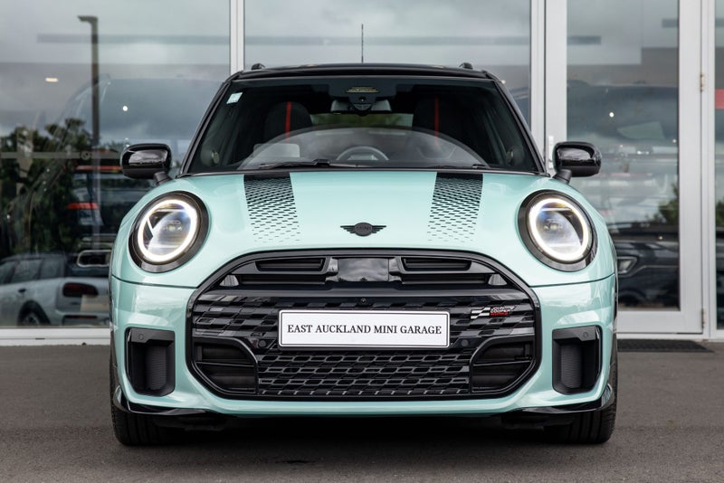 2026 MINI Cooper S 5 door JCW Sport image 2