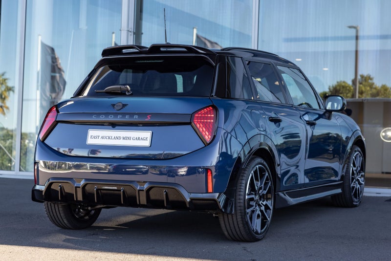 2026 MINI Cooper S 5-Door JCW Sport 2.0T Go Kart! image 5