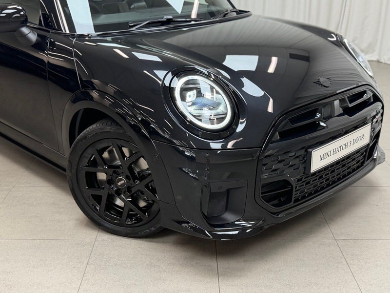 2026 MINI Cooper S Cooper S 3Door JCW Sport Spec image 2