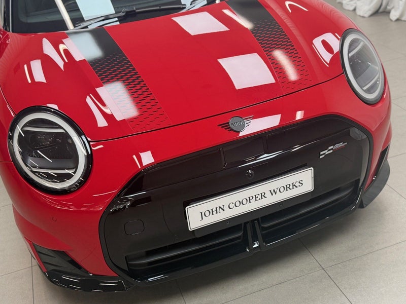 2026 MINI Cooper S JCW E 3Door image 3