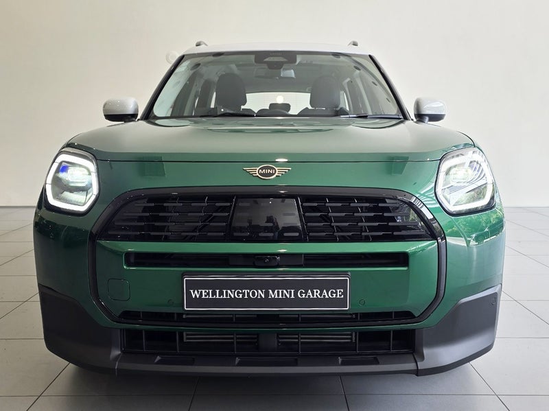 2026 MINI Countryman C Classic image 2