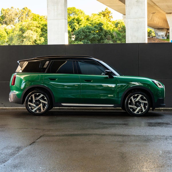 2026 MINI Countryman Cooper Favoured image 4
