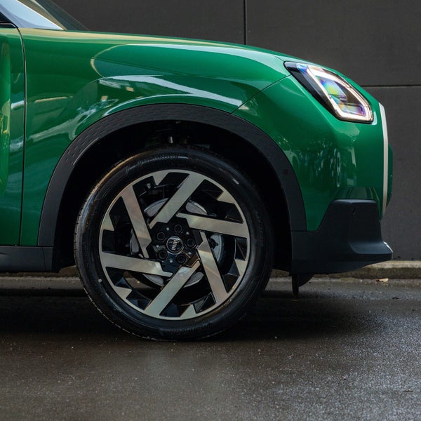 2026 MINI Countryman Cooper Favoured image 5