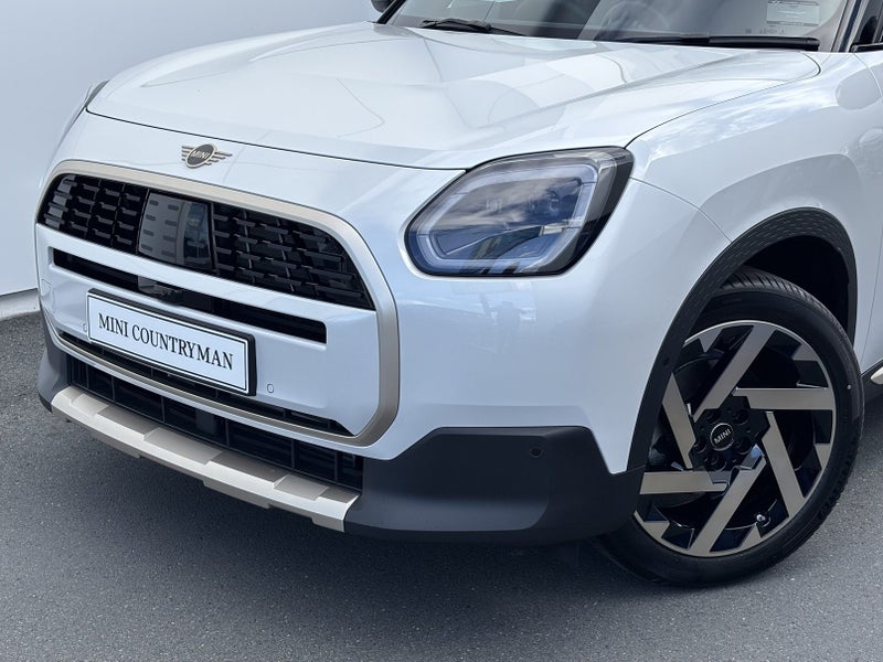 2026 MINI Countryman Countryman C image 5