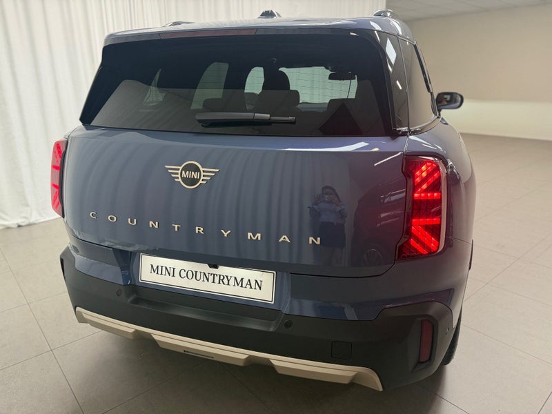 2026 MINI Countryman Countryman C Favoured image 5