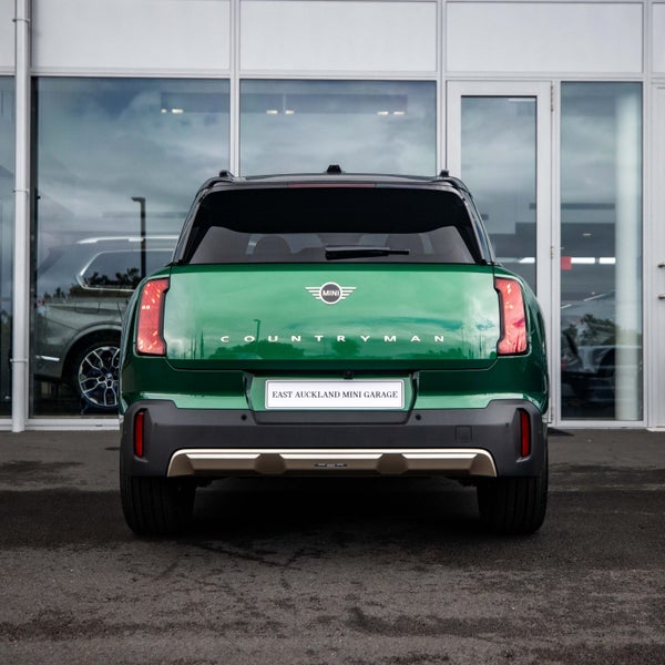 2026 MINI Countryman Countryman C Favoured image 4