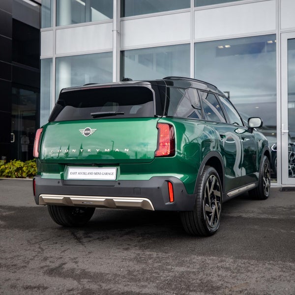 2026 MINI Countryman Countryman C Favoured image 5