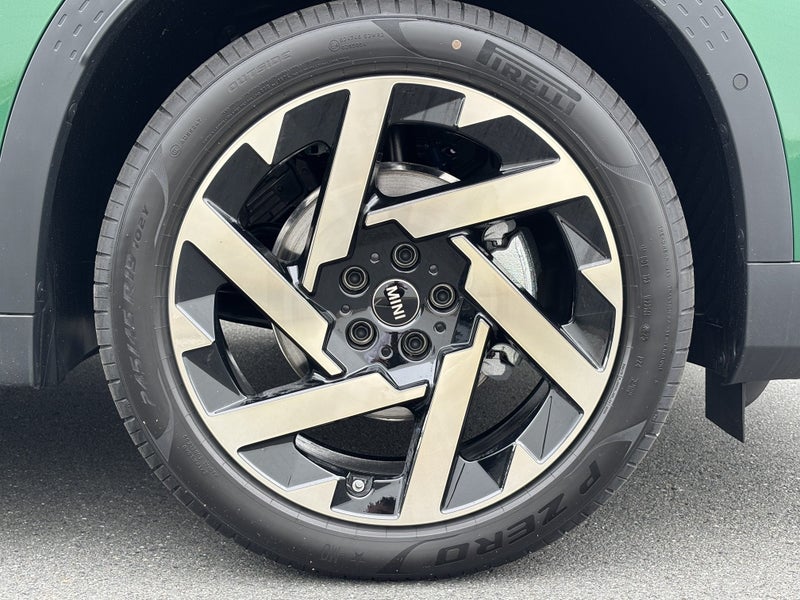 2026 MINI Countryman Countryman C Favoured image 5