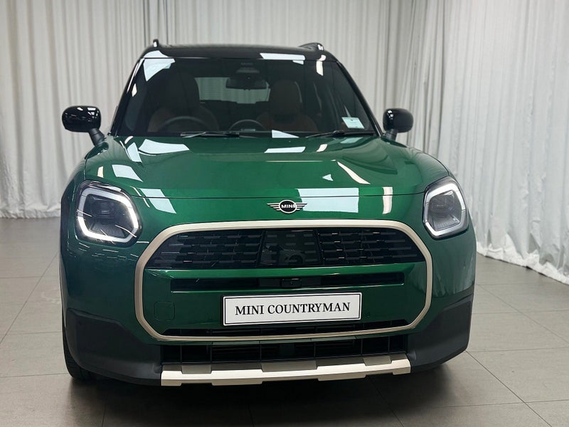 2026 MINI Countryman Countryman C Favoured image 4