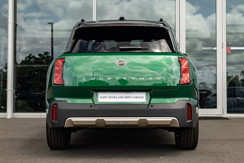 2026 MINI Countryman Countryman C Favoured image 4