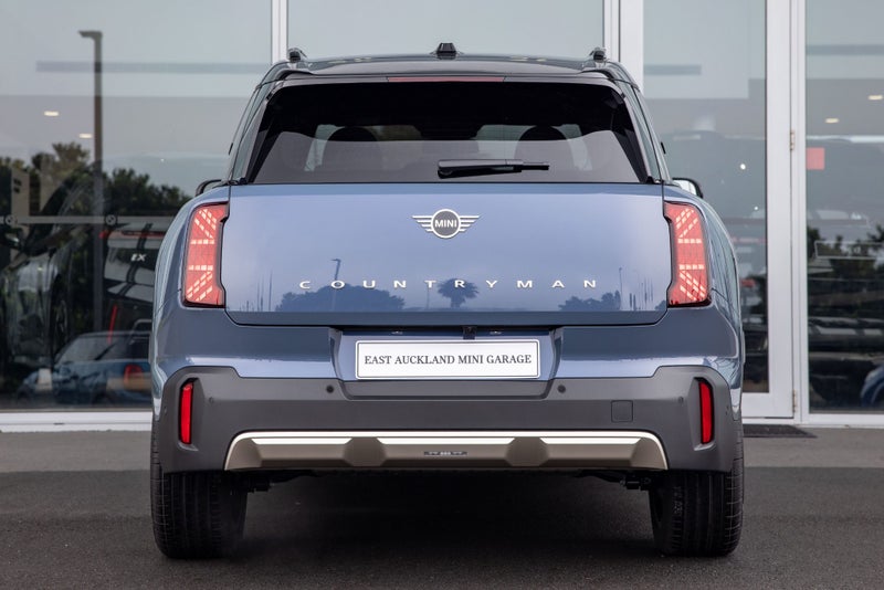 2026 MINI Countryman Countryman C Favoured image 4