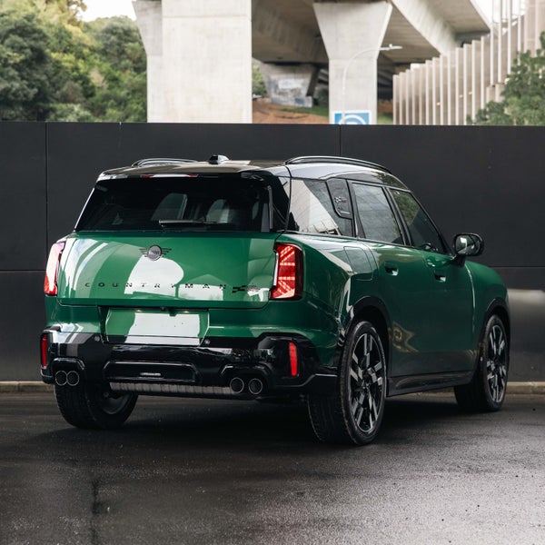 2026 MINI Countryman JCW ALL4 Classic image 2