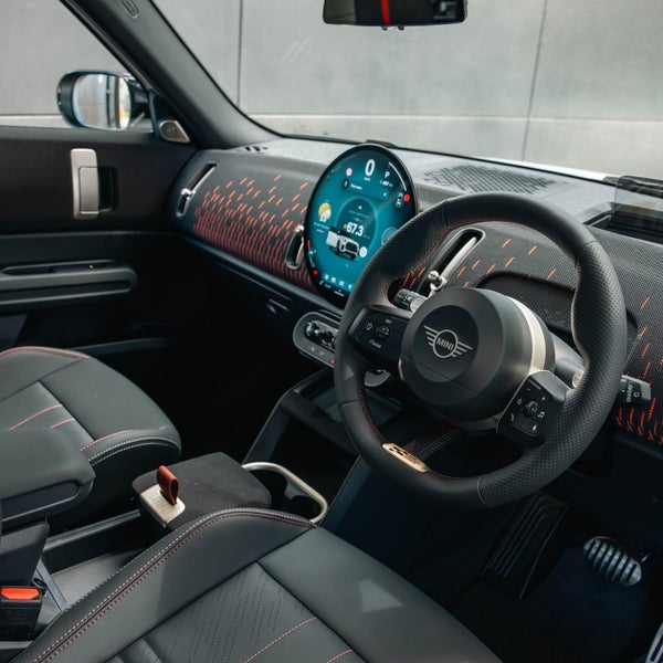 2026 MINI Countryman JCW ALL4 Favoured image 3