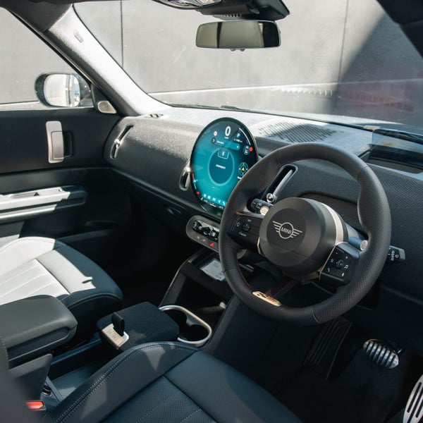 2026 MINI Countryman JCW ALL4 Favoured image 3