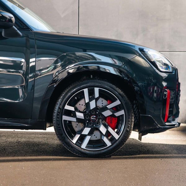 2026 MINI Countryman JCW ALL4 Favoured image 5