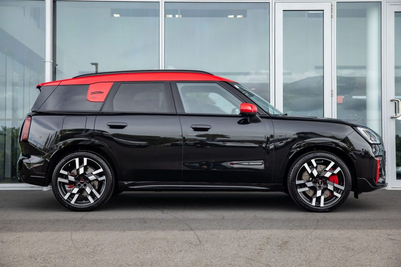 2026 MINI Countryman JCW ALL4 Favoured (High Spec) image 3