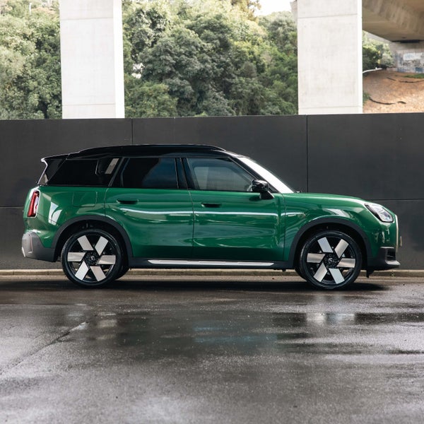 2026 MINI Countryman S ALL4 Favoured image 4