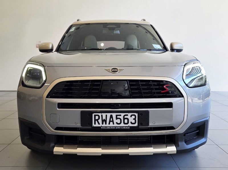 2026 MINI Countryman S ALL4 Favoured image 2