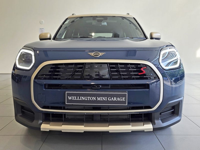 2026 MINI Countryman S ALL4 Favoured Spec image 2