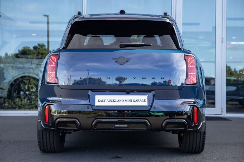 2026 MINI Countryman S ALL4 JCW Sports image 4