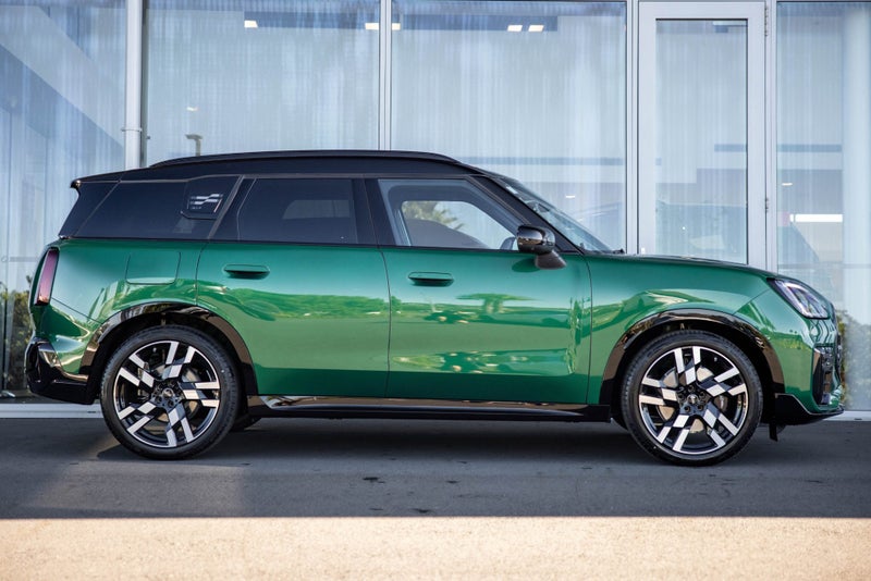 2026 MINI Countryman S ALL4 JCW Sports image 3