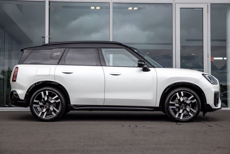 2026 MINI Countryman S ALL4 JCW Sports image 3