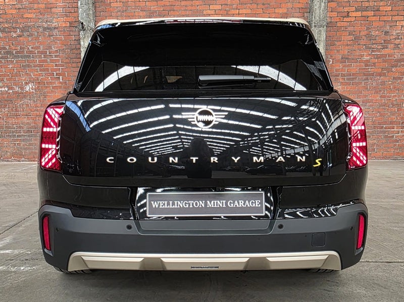 2026 MINI Countryman SE All4 Favoured image 5