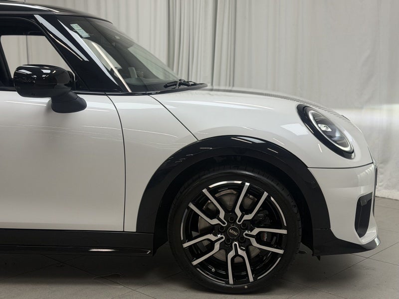2026 MINI Hatch Cooper S 3 Door JCW Style image 2