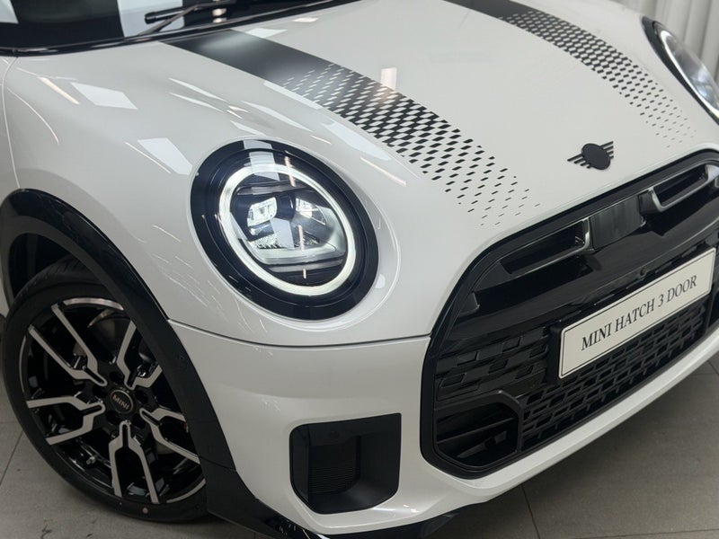 2026 MINI Hatch Cooper S 3 Door JCW Style image 3