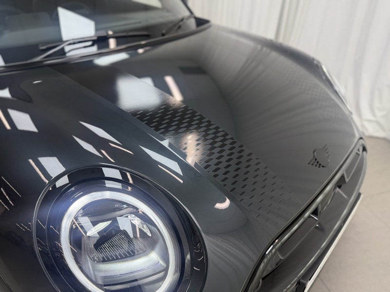 2026 MINI Hatch Cooper S 5 Door JCW Style Pack image 5