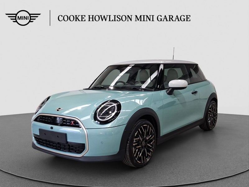 2026 MINI Hatch Cooper S Favoured image 3