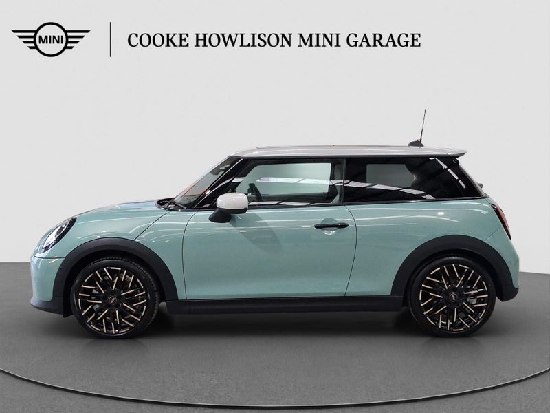 2026 MINI Hatch Cooper S Favoured image 4