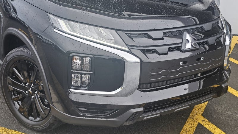 2026 Mitsubishi ASX 2.0P BLACK EDITION 2WD CVT... image 3