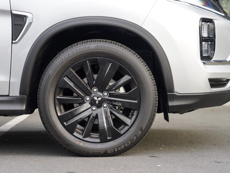 2026 Mitsubishi ASX 2.0P BLACK EDITION 2WD CVT image 5
