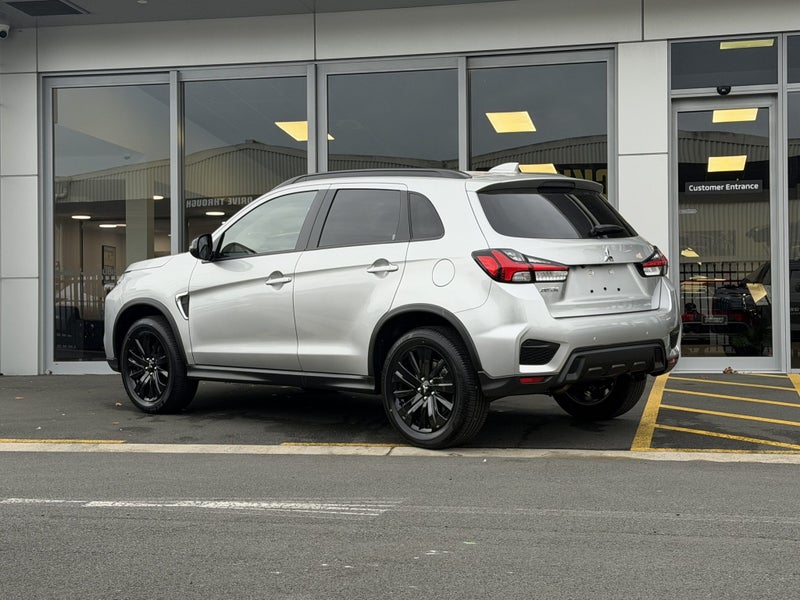 2026 Mitsubishi ASX 2.0P BLACK EDITION 2WD CVT... image 4