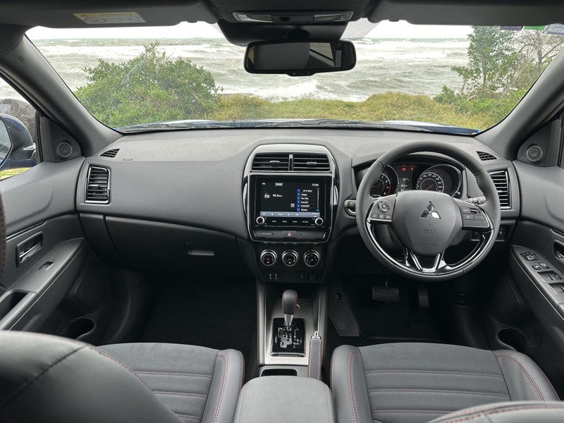 2026 Mitsubishi ASX 2.0P BLACK EDITION 2WD CVT image 2