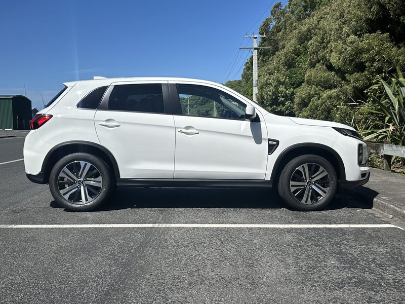 2026 Mitsubishi ASX 2.0P LS 2WD CVT image 4