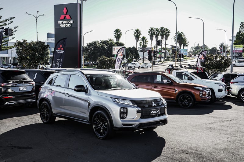 2026 Mitsubishi ASX Black Edition image 3