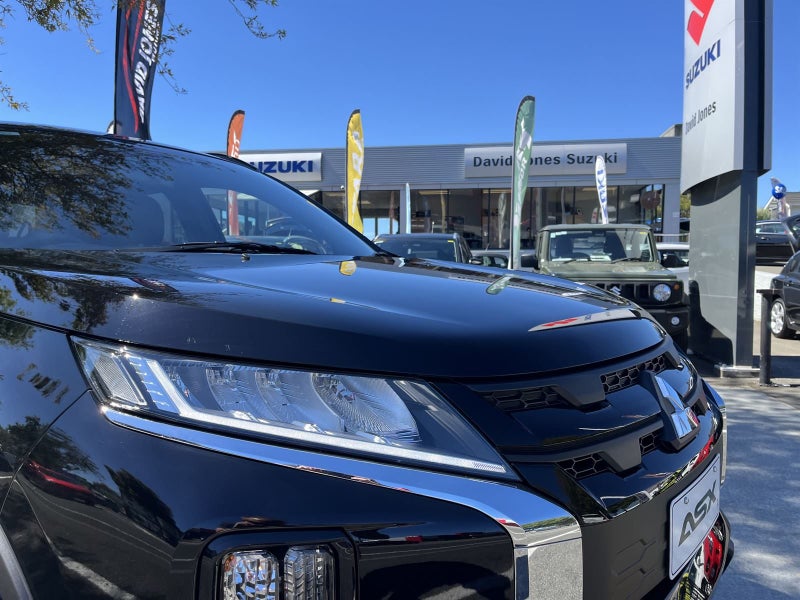 2026 Mitsubishi ASX Black Edition image 2