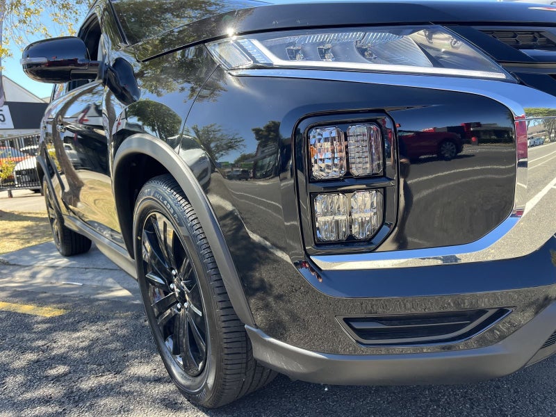 2026 Mitsubishi ASX Black Edition image 3