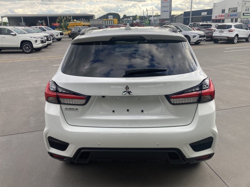 2026 Mitsubishi ASX BLACK EDITION image 4