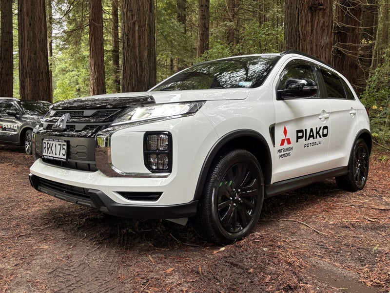 2026 Mitsubishi ASX BLACK EDITION image 3