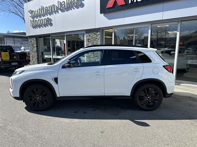 2026 Mitsubishi ASX Black Edition image 5