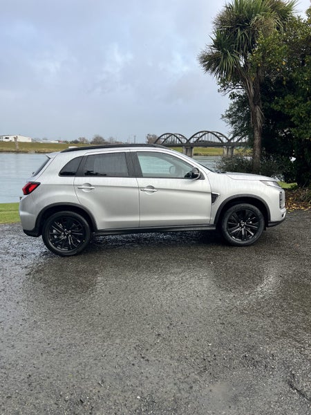2026 Mitsubishi ASX BLACK EDITION image 5