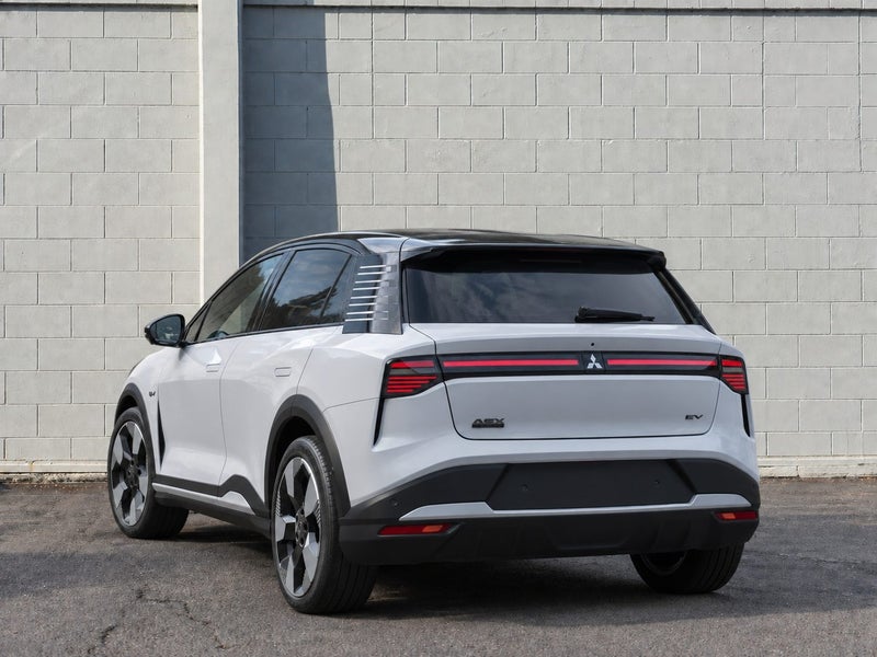2026 Mitsubishi ASX VR-e XLS image 2