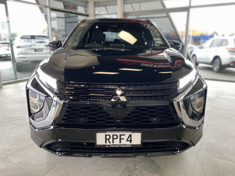 2026 Mitsubishi Eclipse Cross PHEV VRX 4WD image 2