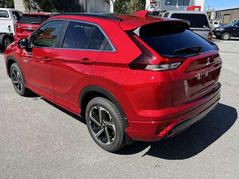 2026 Mitsubishi Eclipse Cross PHEV VRX 4WD image 5