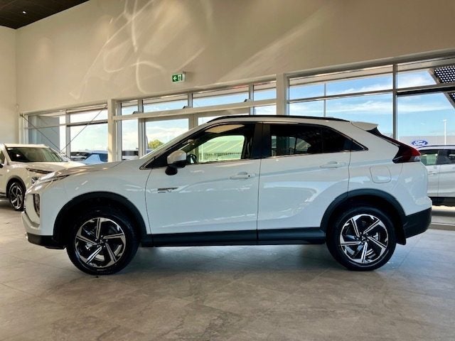 2026 Mitsubishi Eclipse Cross PHEV XLS 4WD image 5