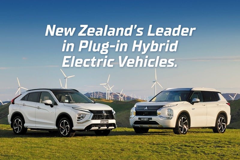 2026 Mitsubishi Eclipse Cross PHEV XLS AWD - Pl... image 4